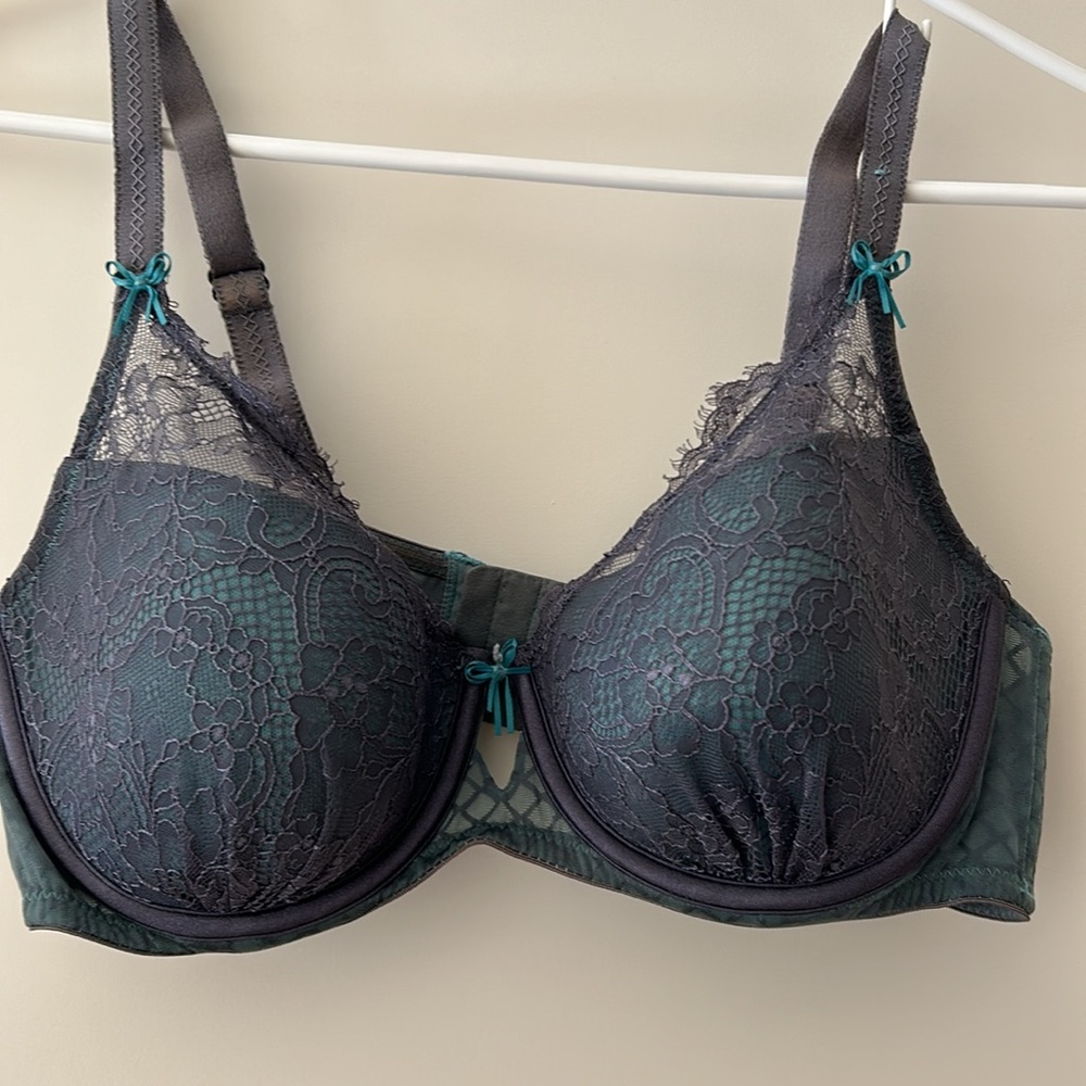 Ashley Graham lace underwire padded Bra size 38D lovely grey/teal super sexy